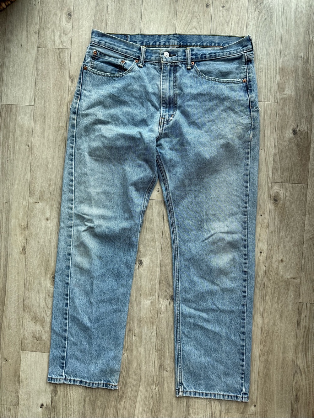 Levi's Women's Straight Leg Jeans in Light Blue Denim